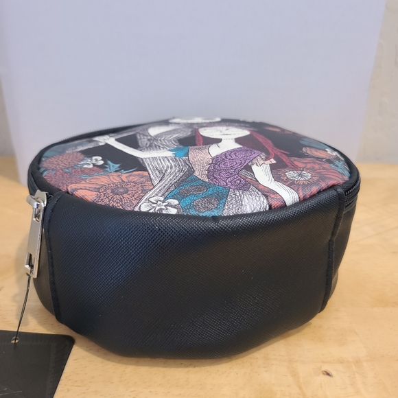 The Nightmare Before Christmas Floral Circle Makeup Bag - Picture 5 of 14